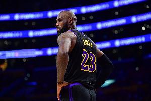 76人vs詹姆斯直播_NBA高清免费观看_76人vs詹姆斯比赛回放视频集锦